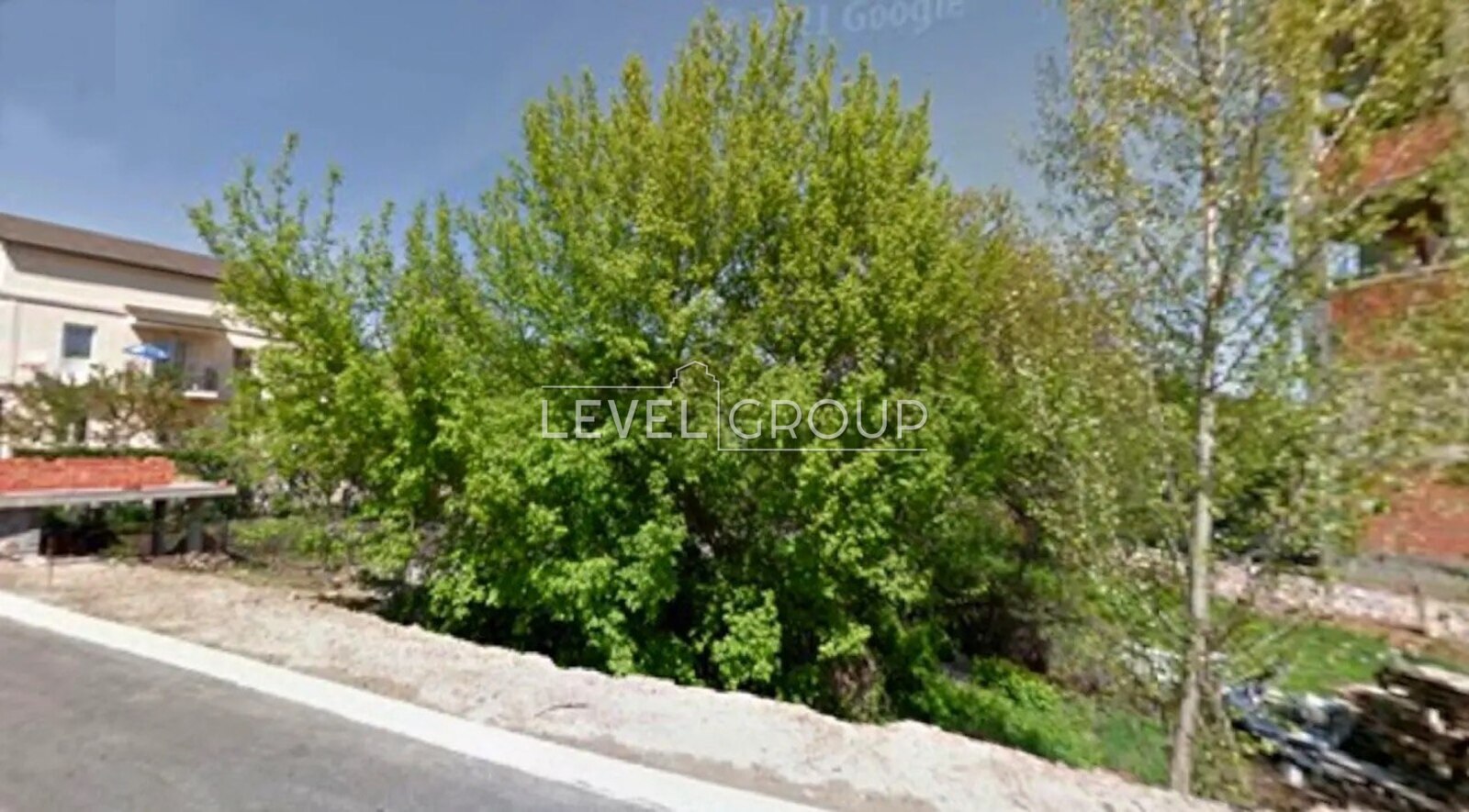 Yeniseiskaya Street