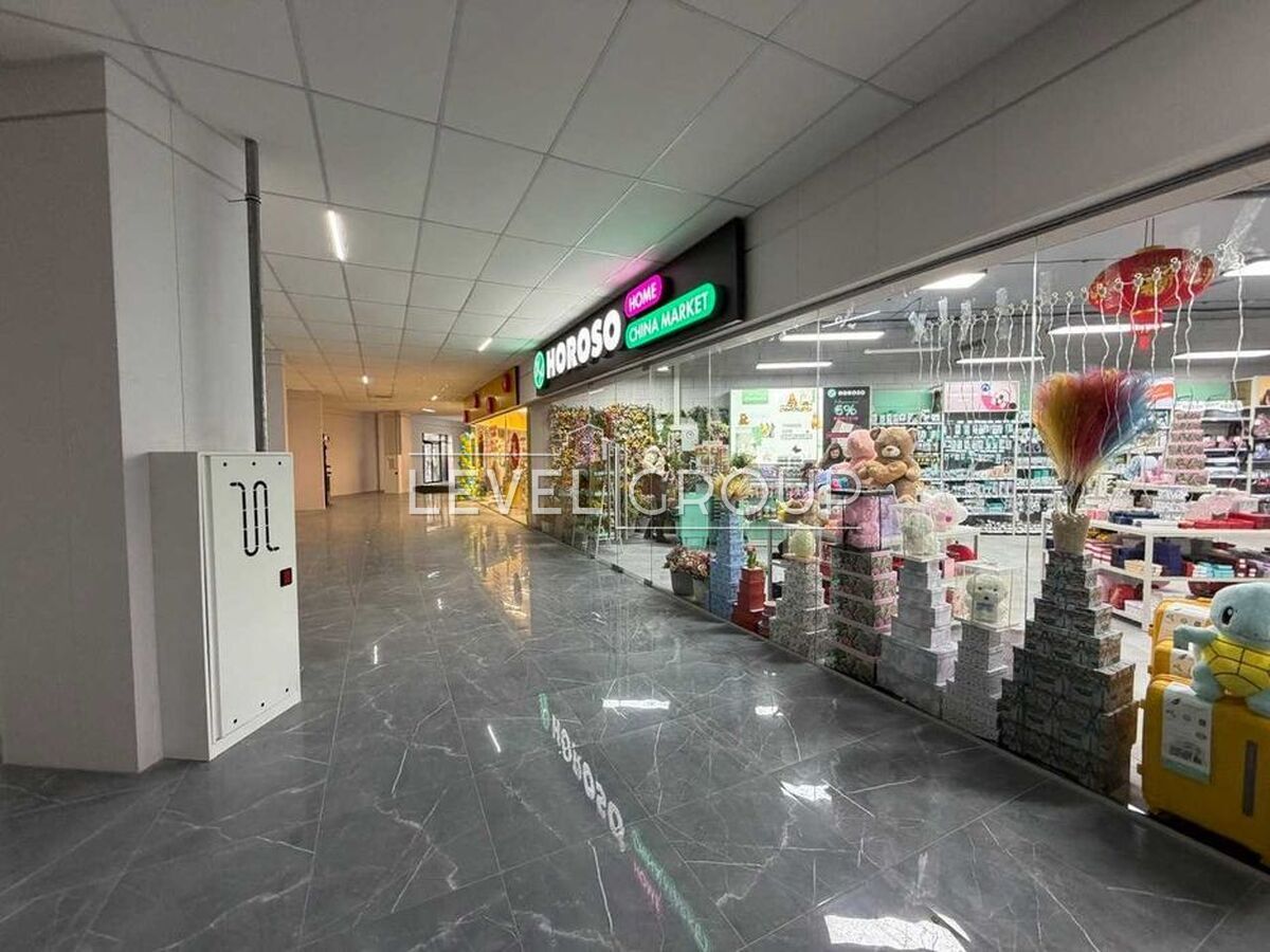 Миколи Бажана просп., 17