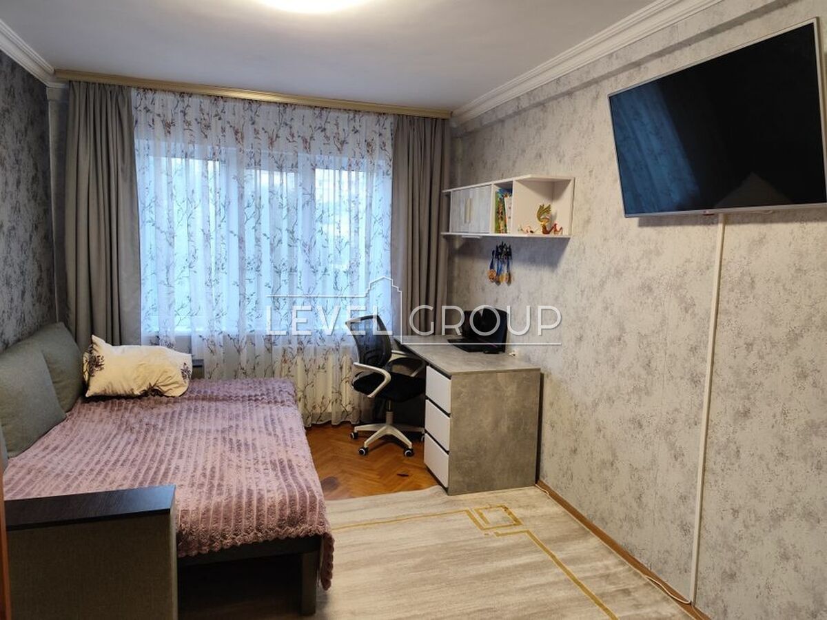 Остафія Дашкевича вул. (Курнатовського), 3