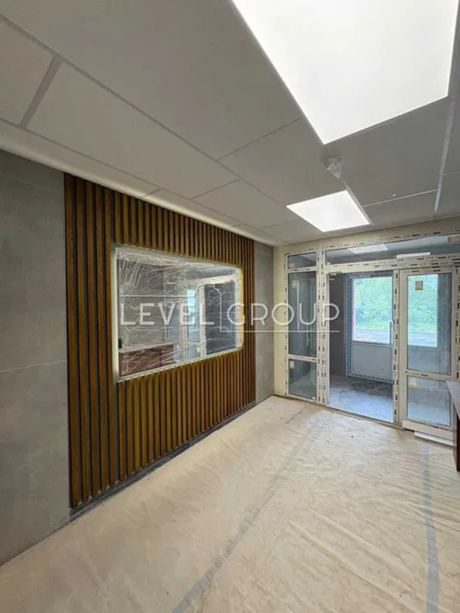 Бориса Гмирі вул., 22 Б