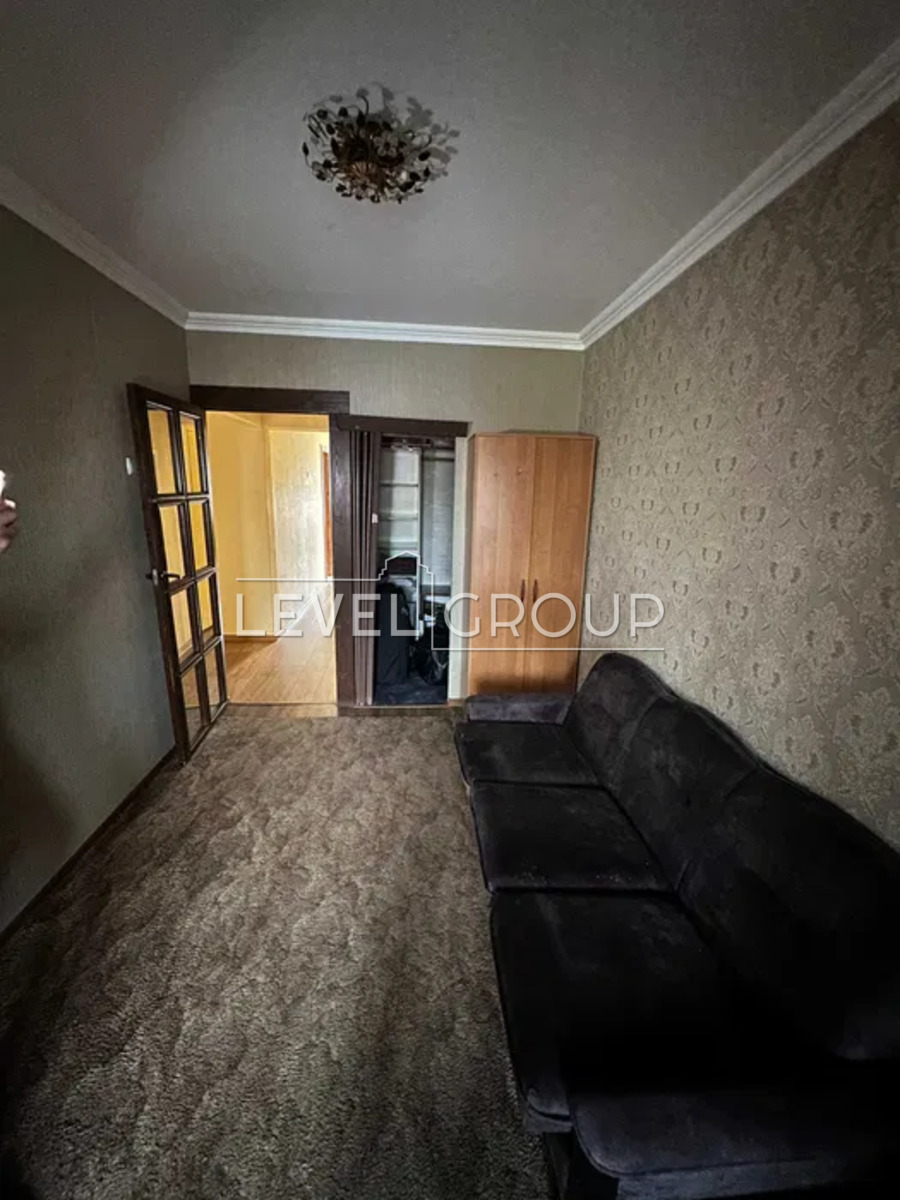 Оболонський просп., 14в