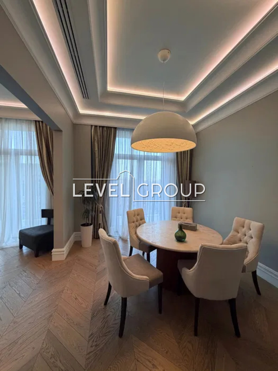 Новоселицька вул., 10