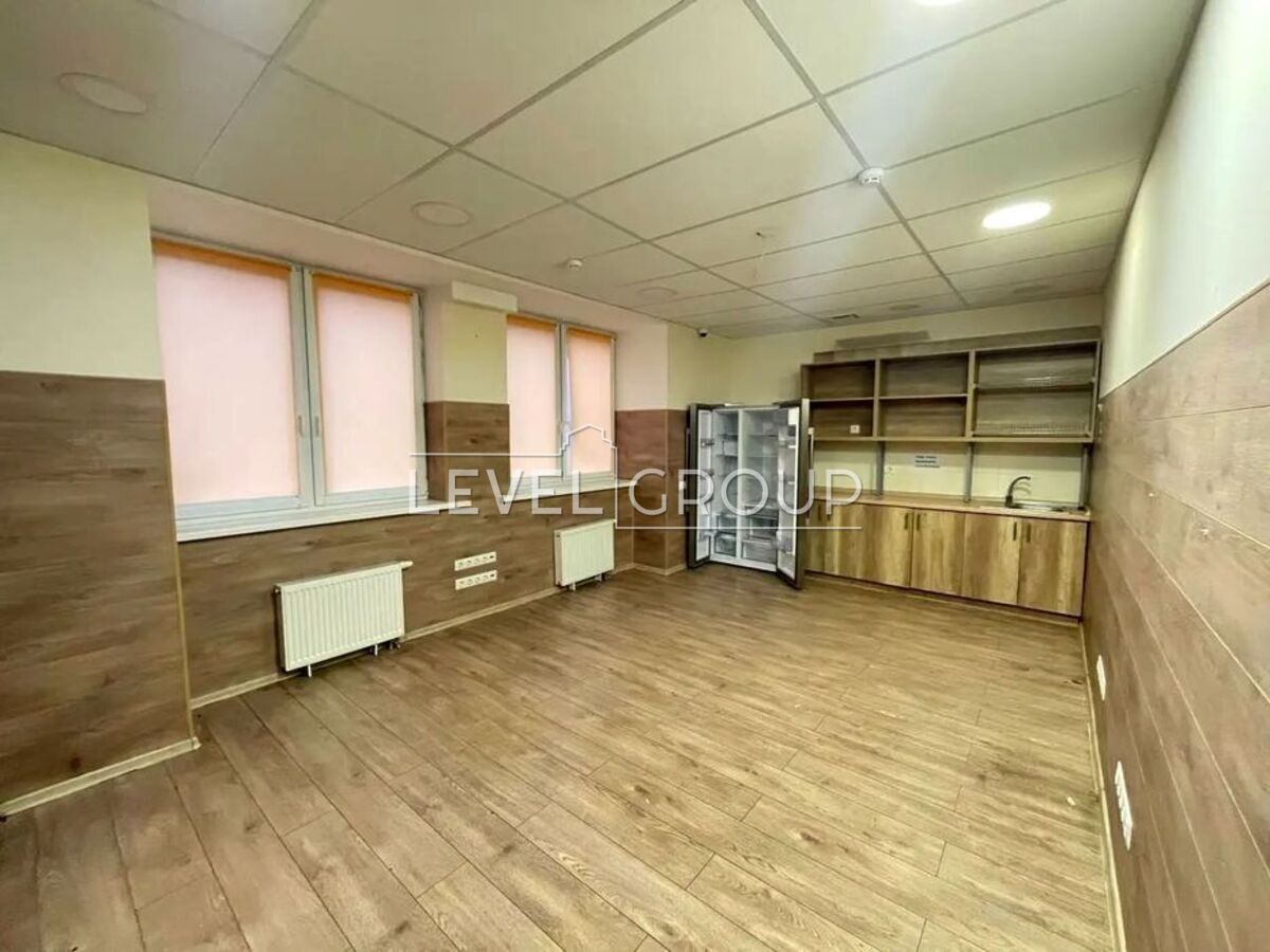 Dilova St. (Dymytrova), 2-b