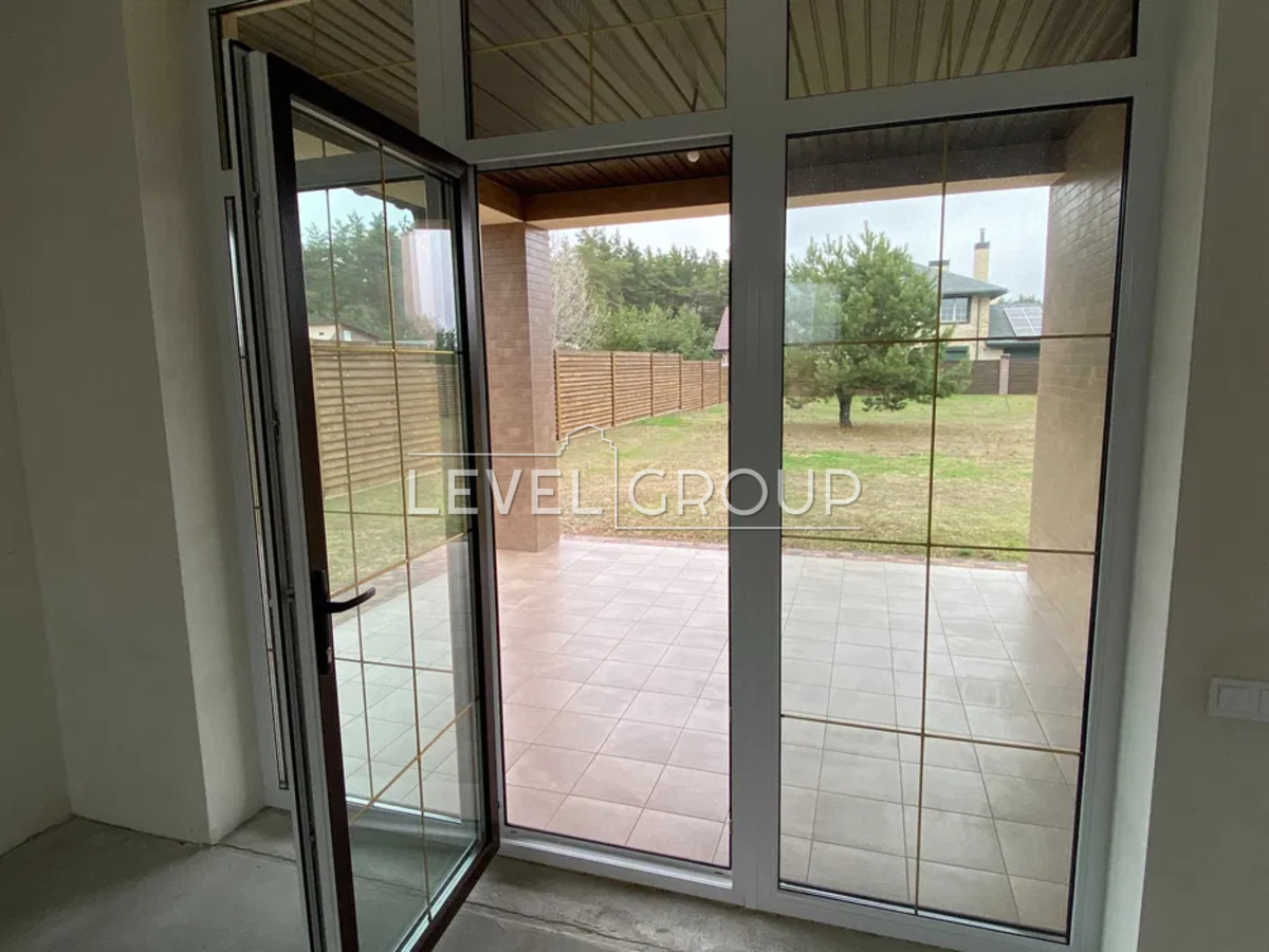 Лагерна вул., 16