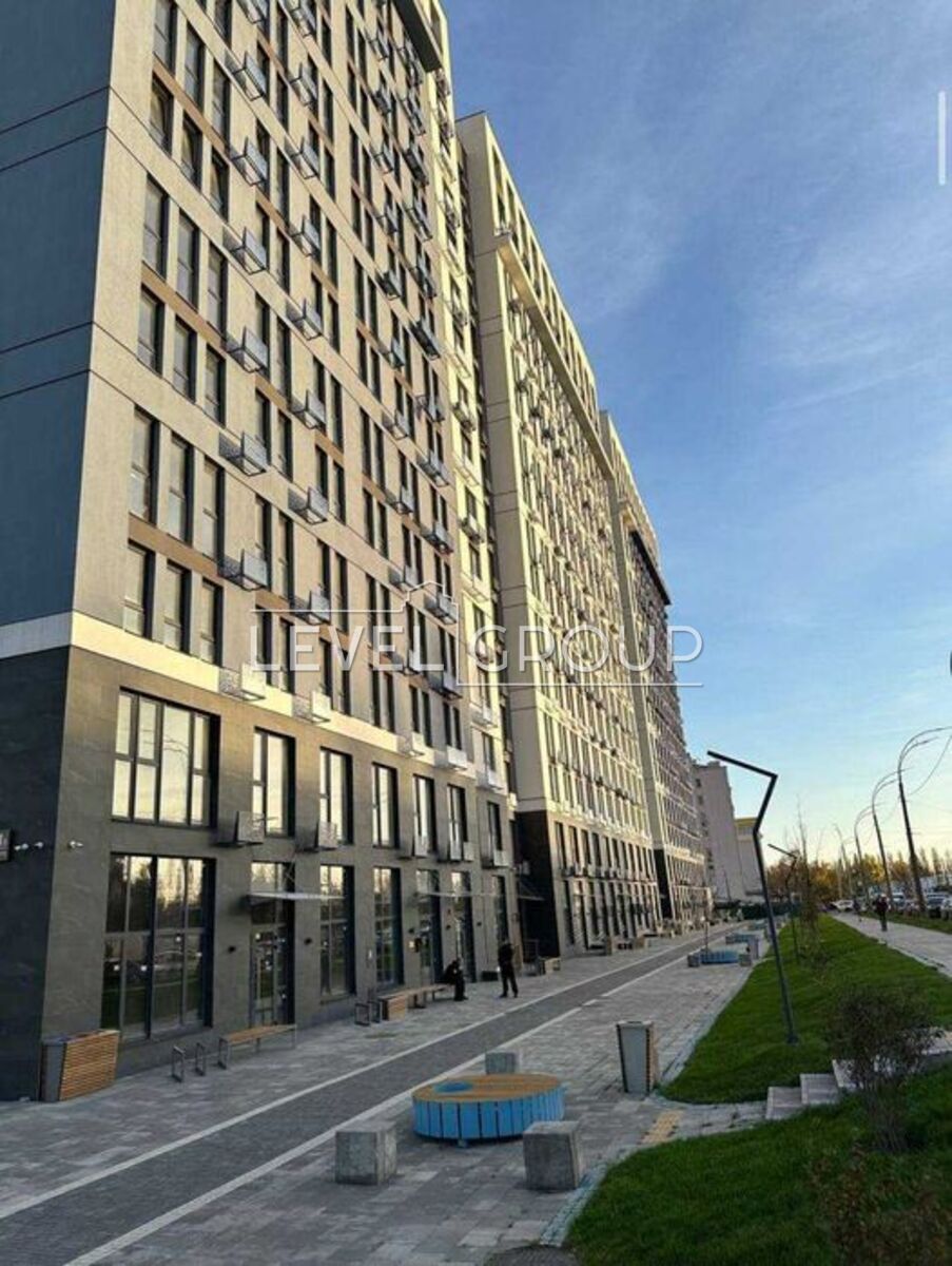 Святослава Хороброго вул. (Народного ополчення), 11б