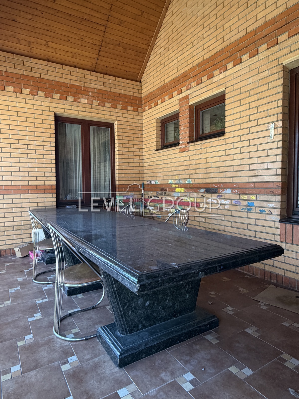 Yasnopolyanska, 33-G