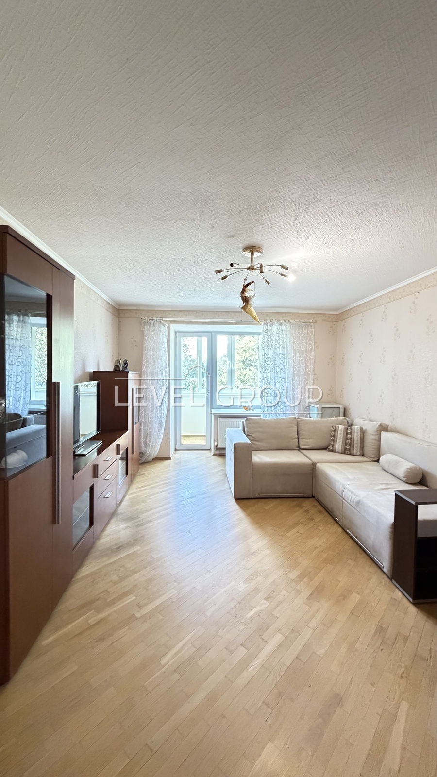 Halytska St., 10