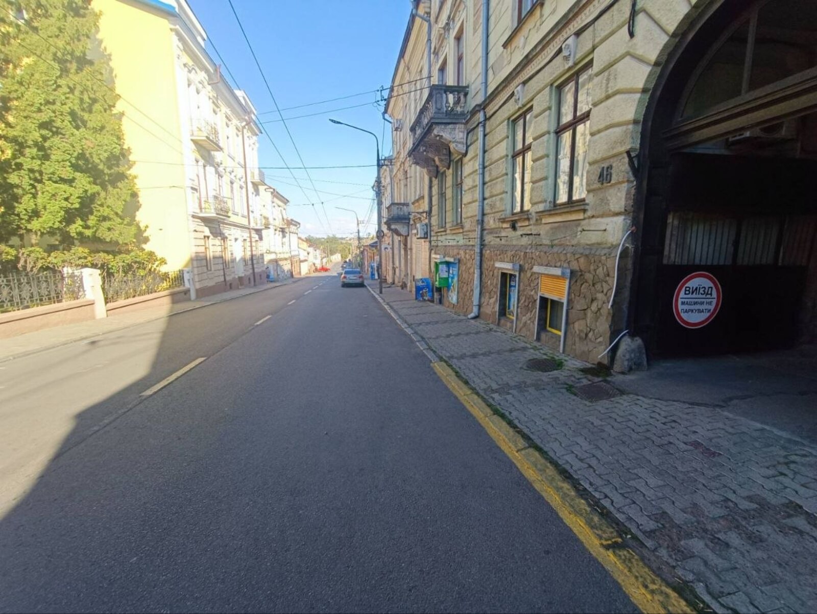 Руська, 10