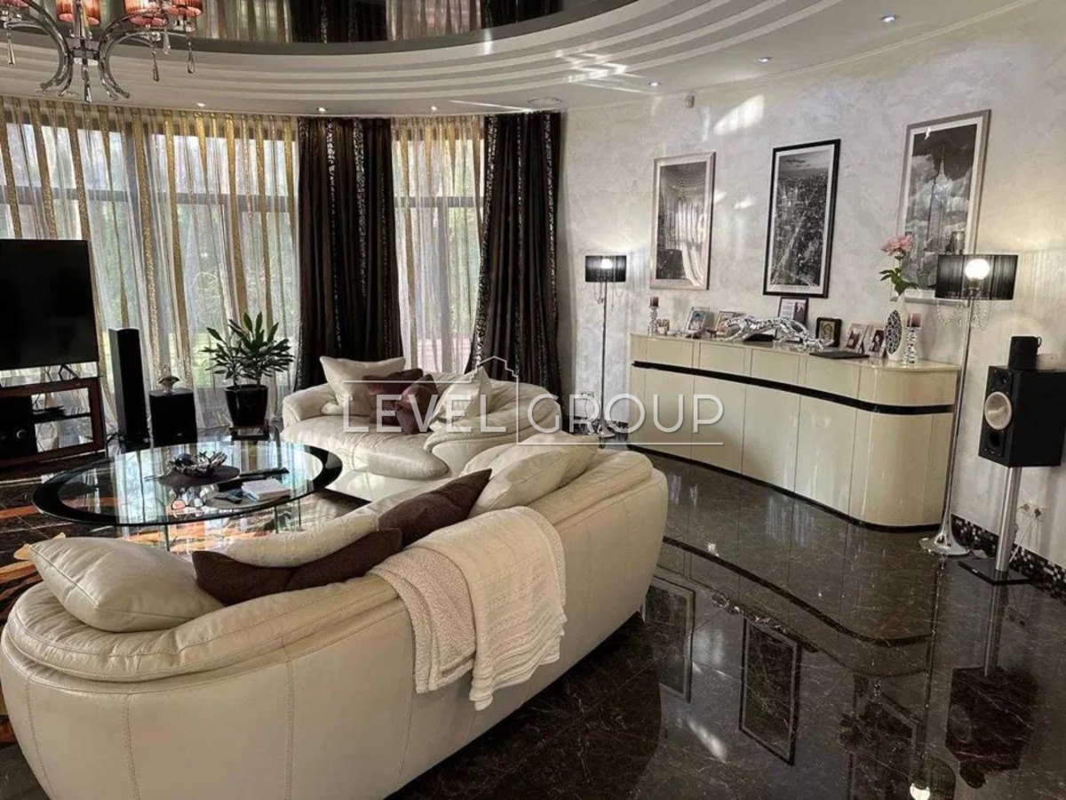 Шевченка, 18