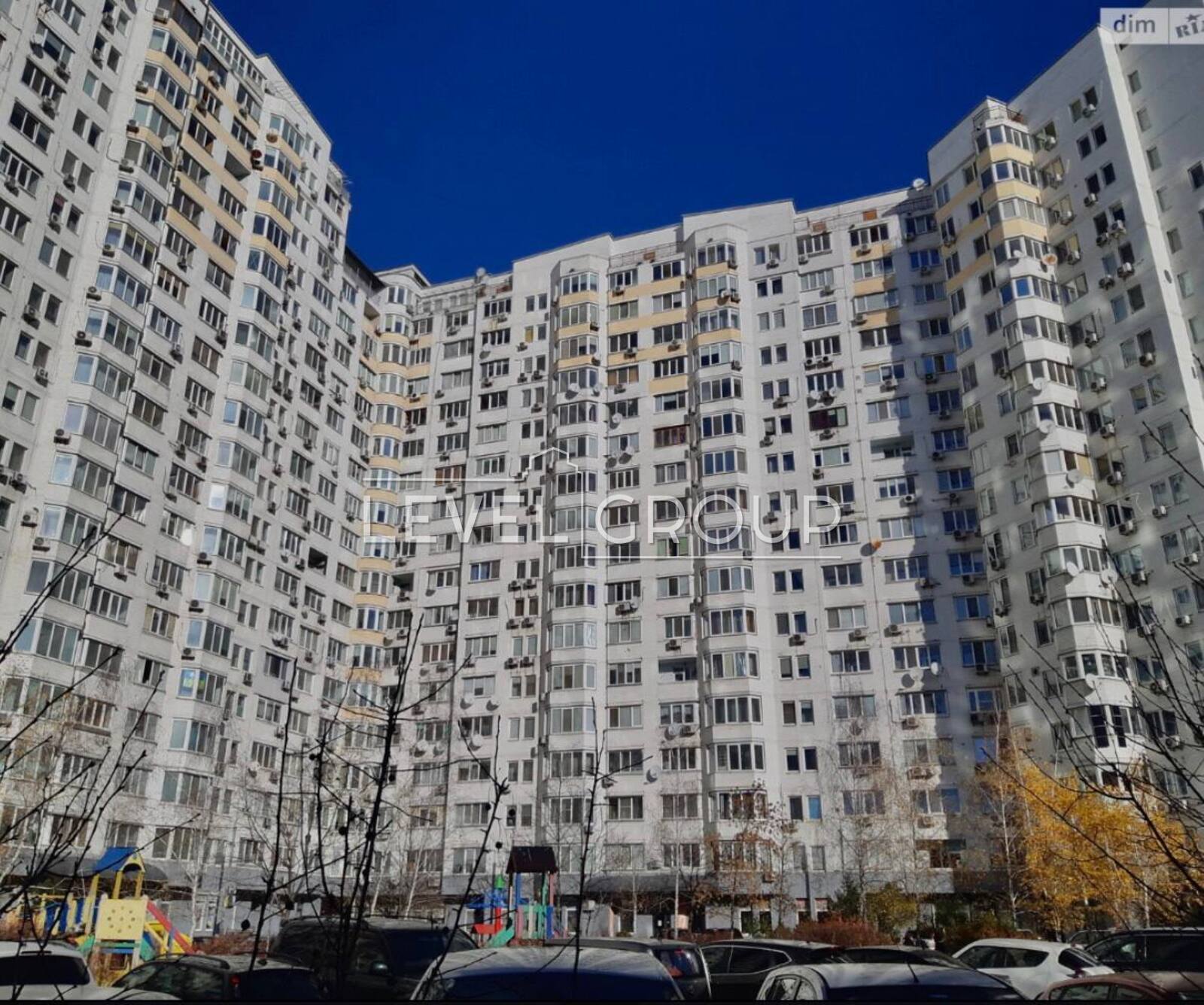Mykola Bazhan Avenue, 14