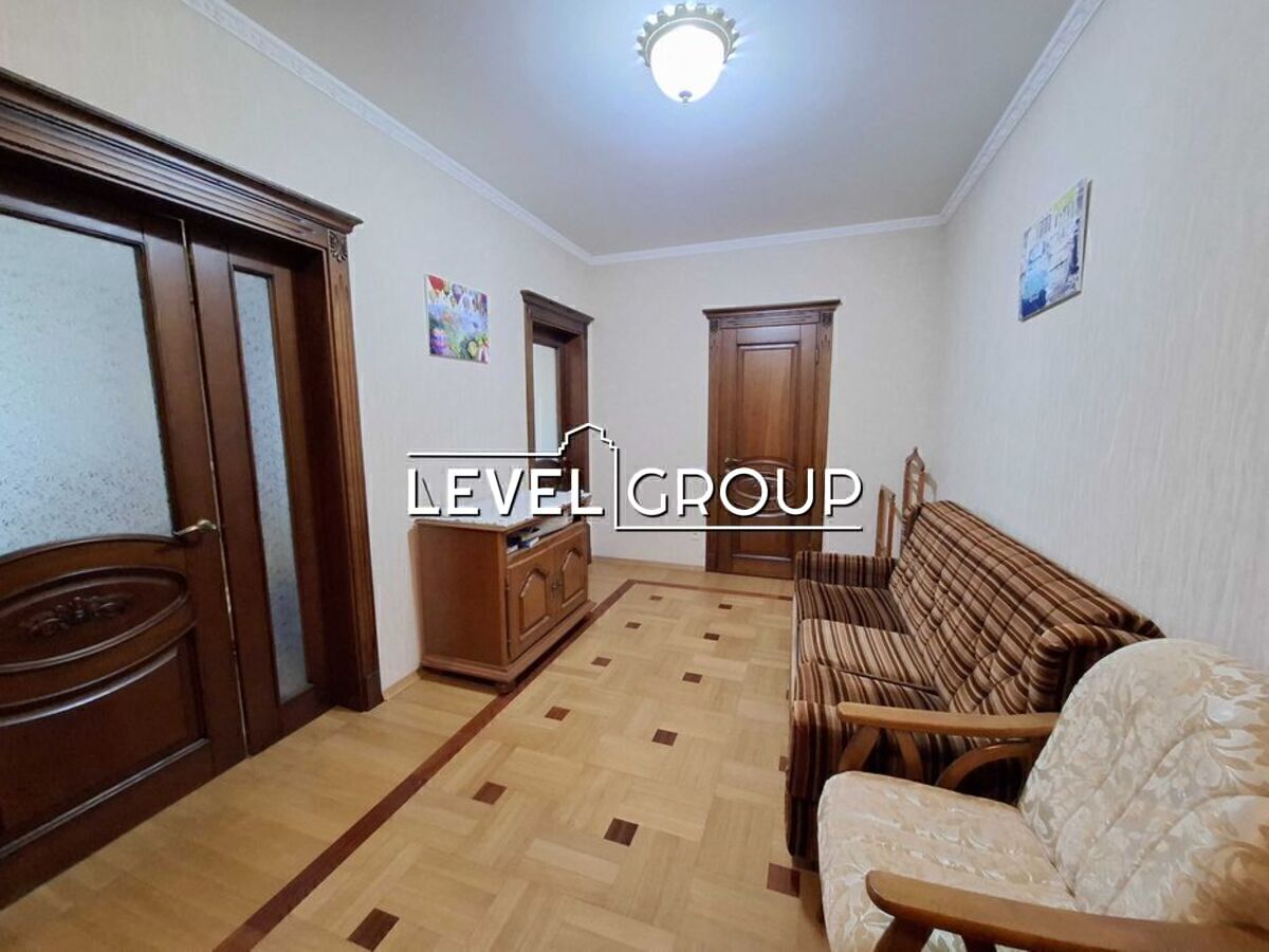 Михайла Максимовича вул. (Онуфрія Трутенка), 3г