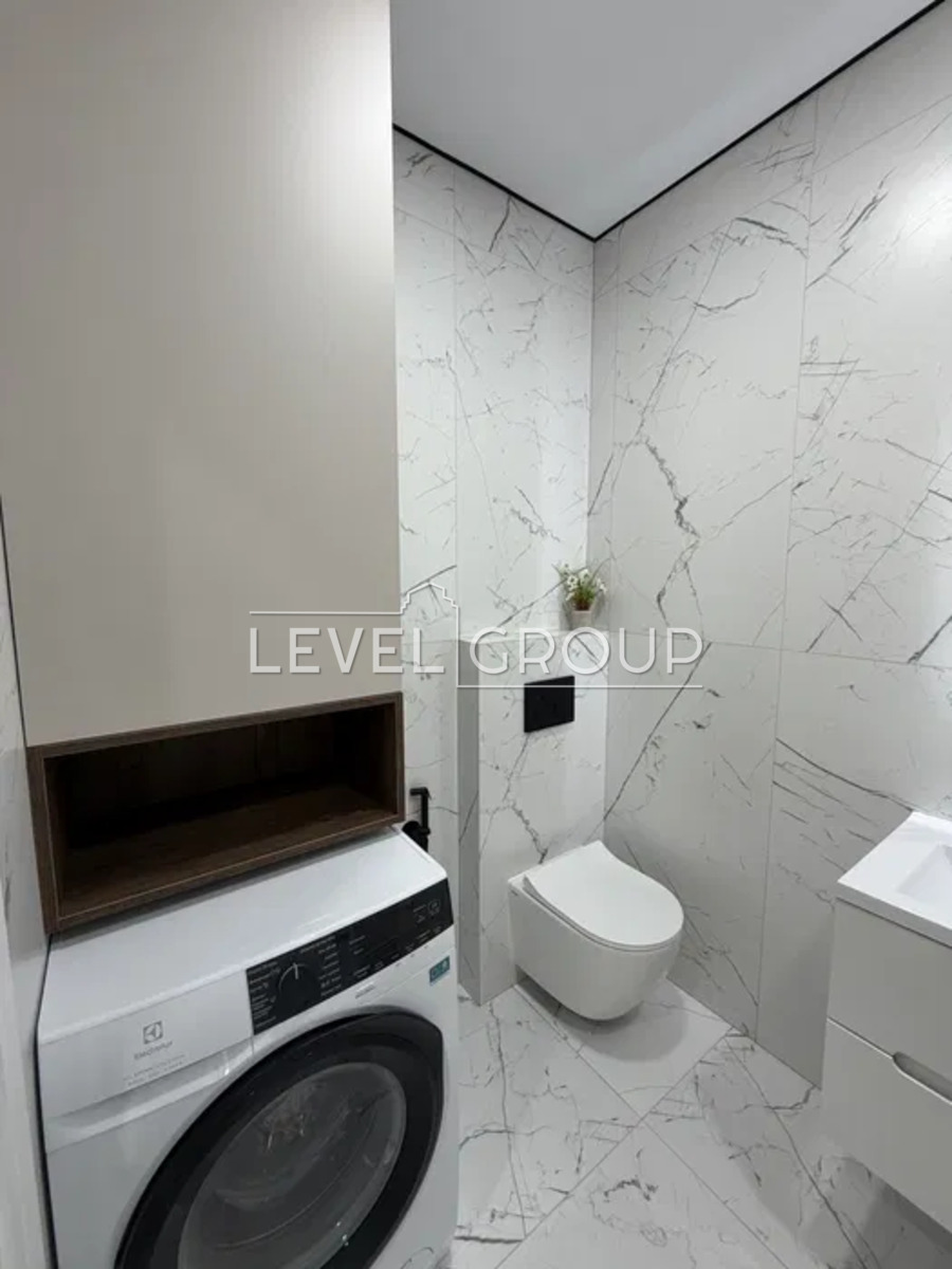 Oleksandra Olesia St., 27A