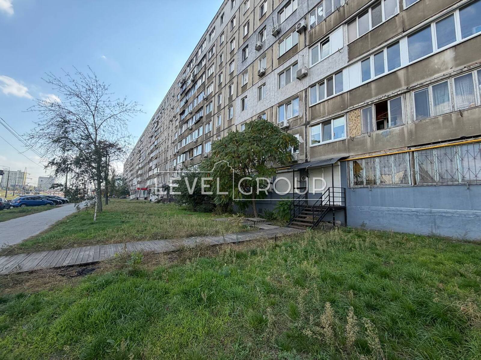 Myropilska St., 3
