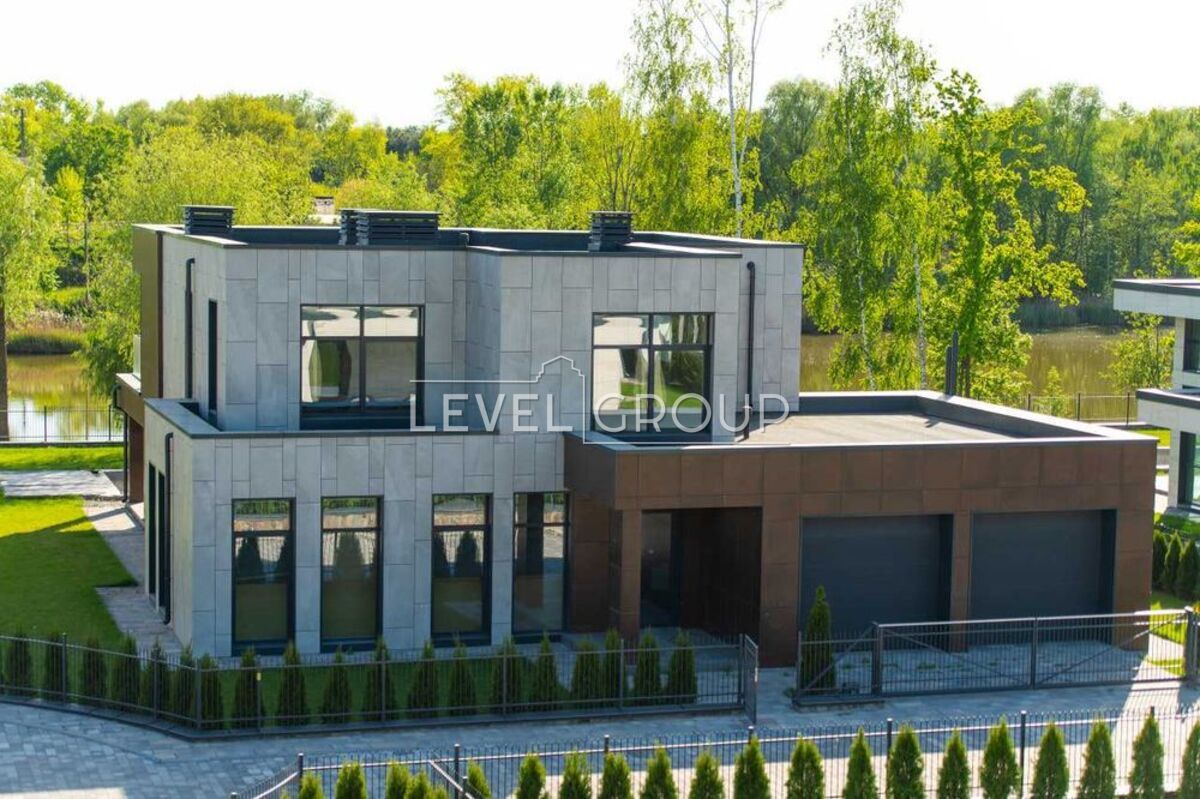 Starokyivska St., 123