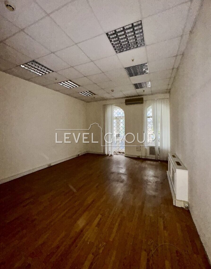 Prorizna St., 11