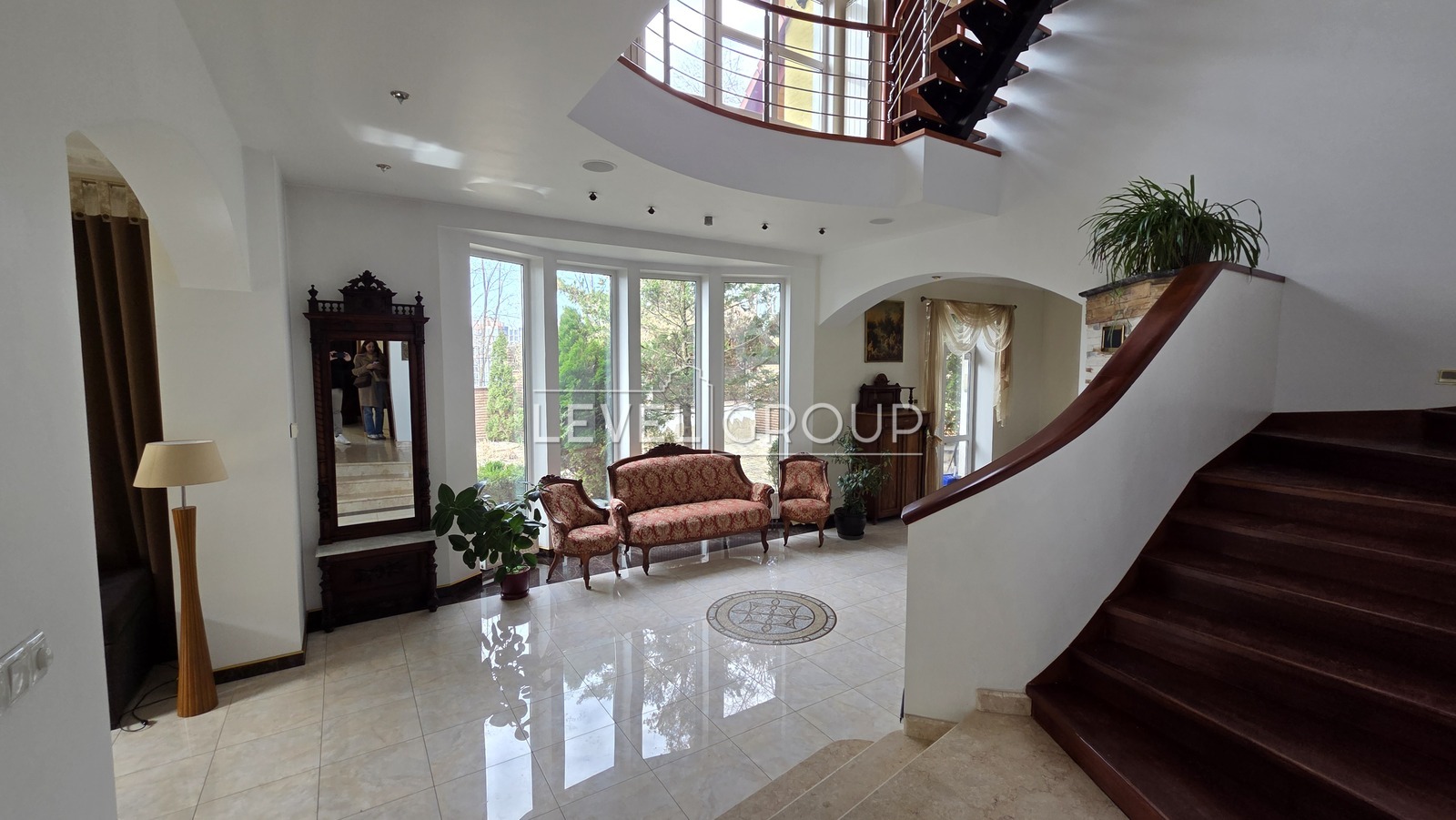 Локомотивна вул.