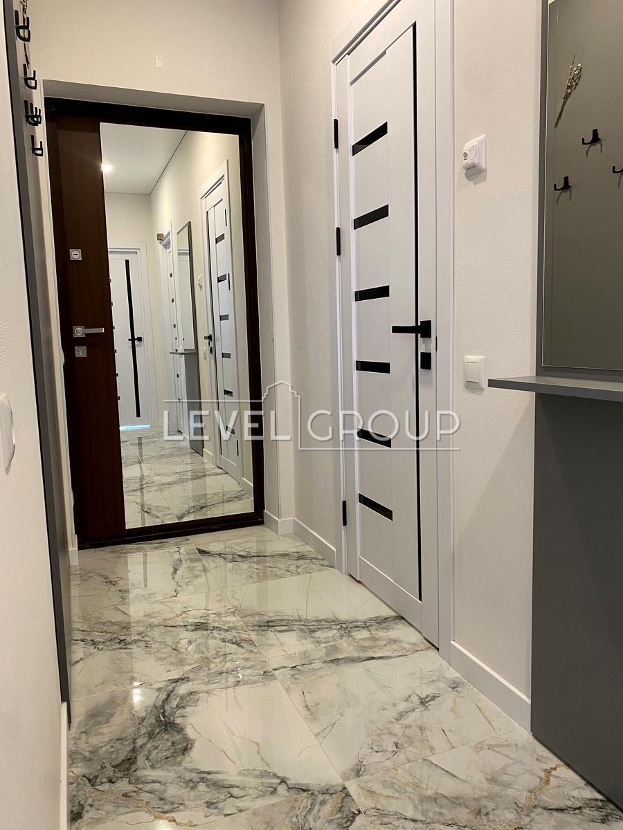 Повітряних Сил просп. (Повітрофлотський), 56