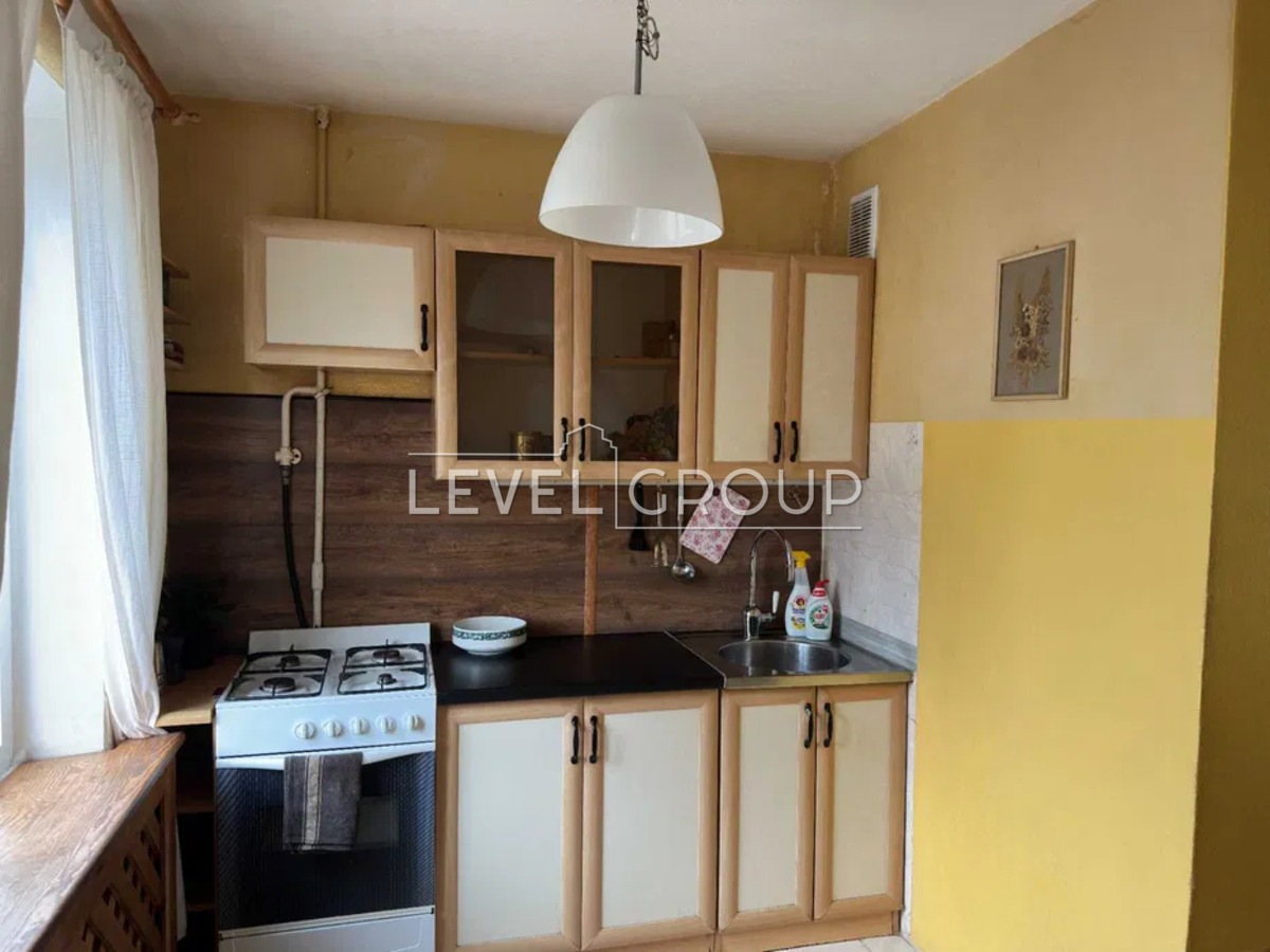 Оболонський просп., 14в