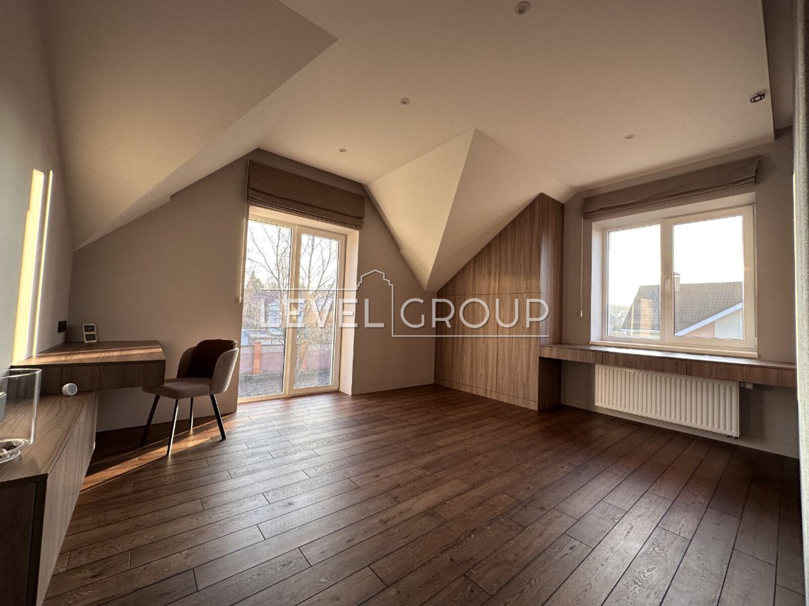 Узліссівська, 10