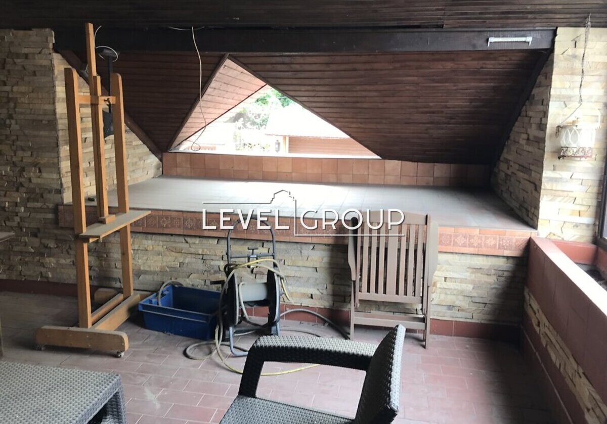 Dobryi Shlyakh St., 63