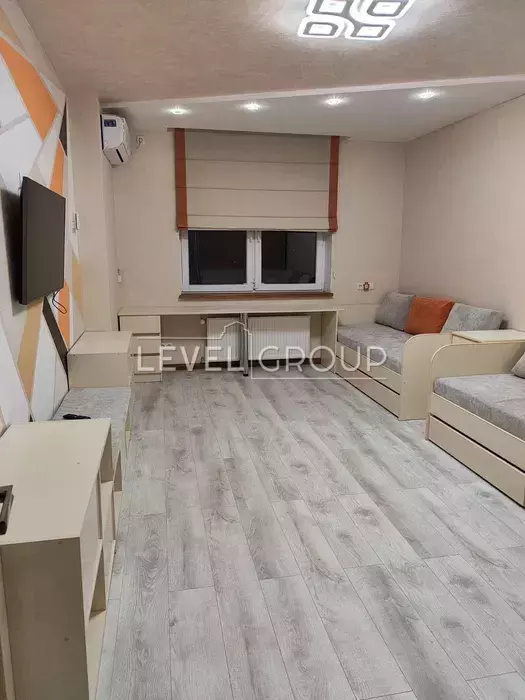 Нижньоключова, 14