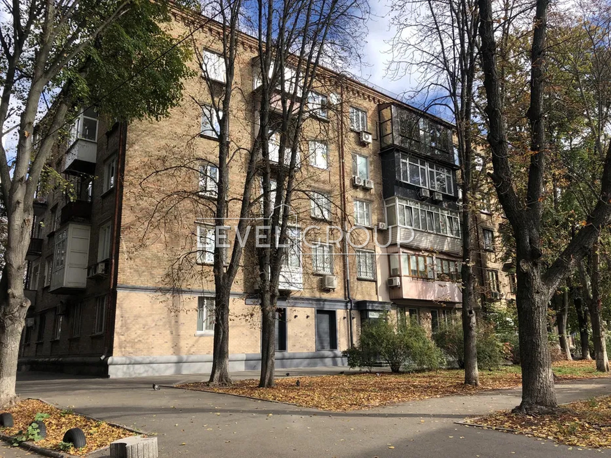 Печерський узвіз, 19