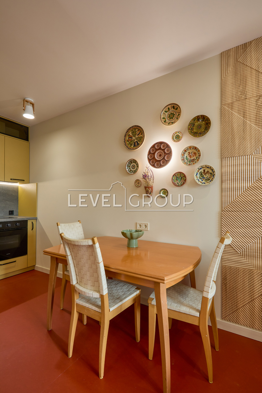 Олександра Олеся вул., 10