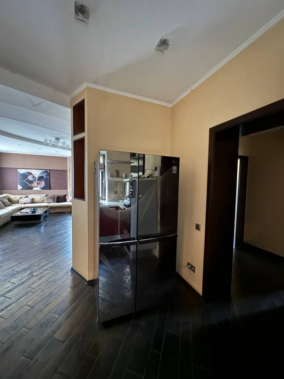 Ентузіастів вул., 3