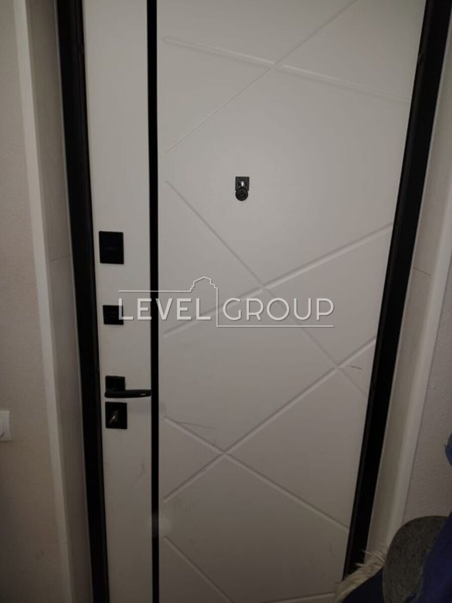 Амвросія Бучми вул., 7