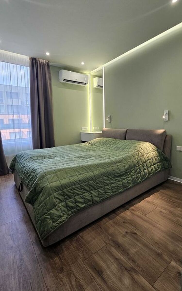 Salyutna St., 2b.19