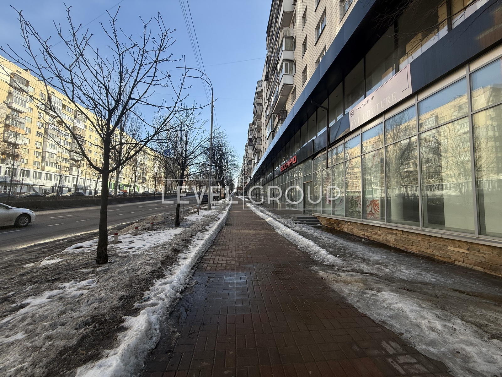 Лесі Українки бульв., 20