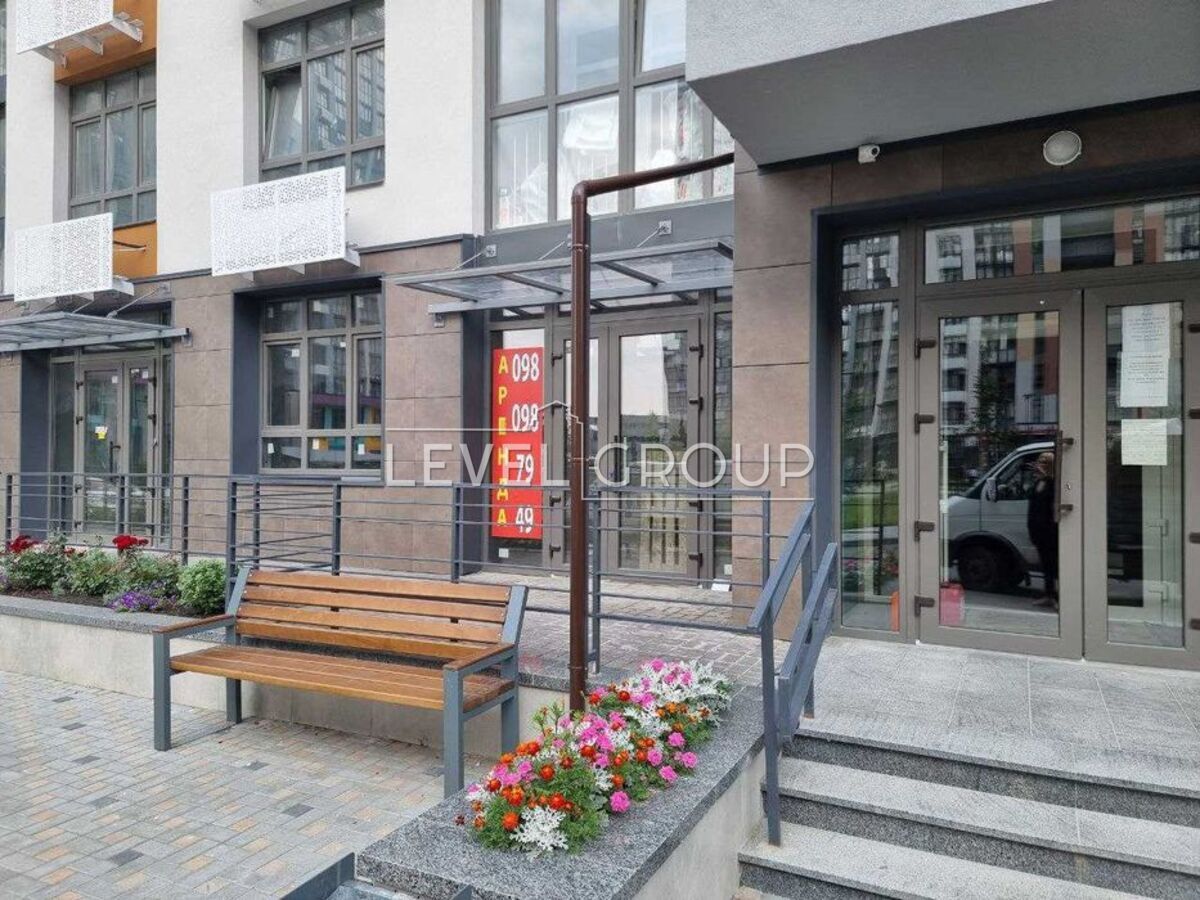 Tiraspolska St., 52