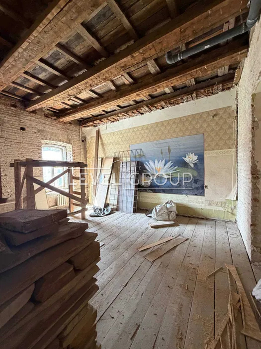 Велика Васильківська вул. (Червоноармійська), 12