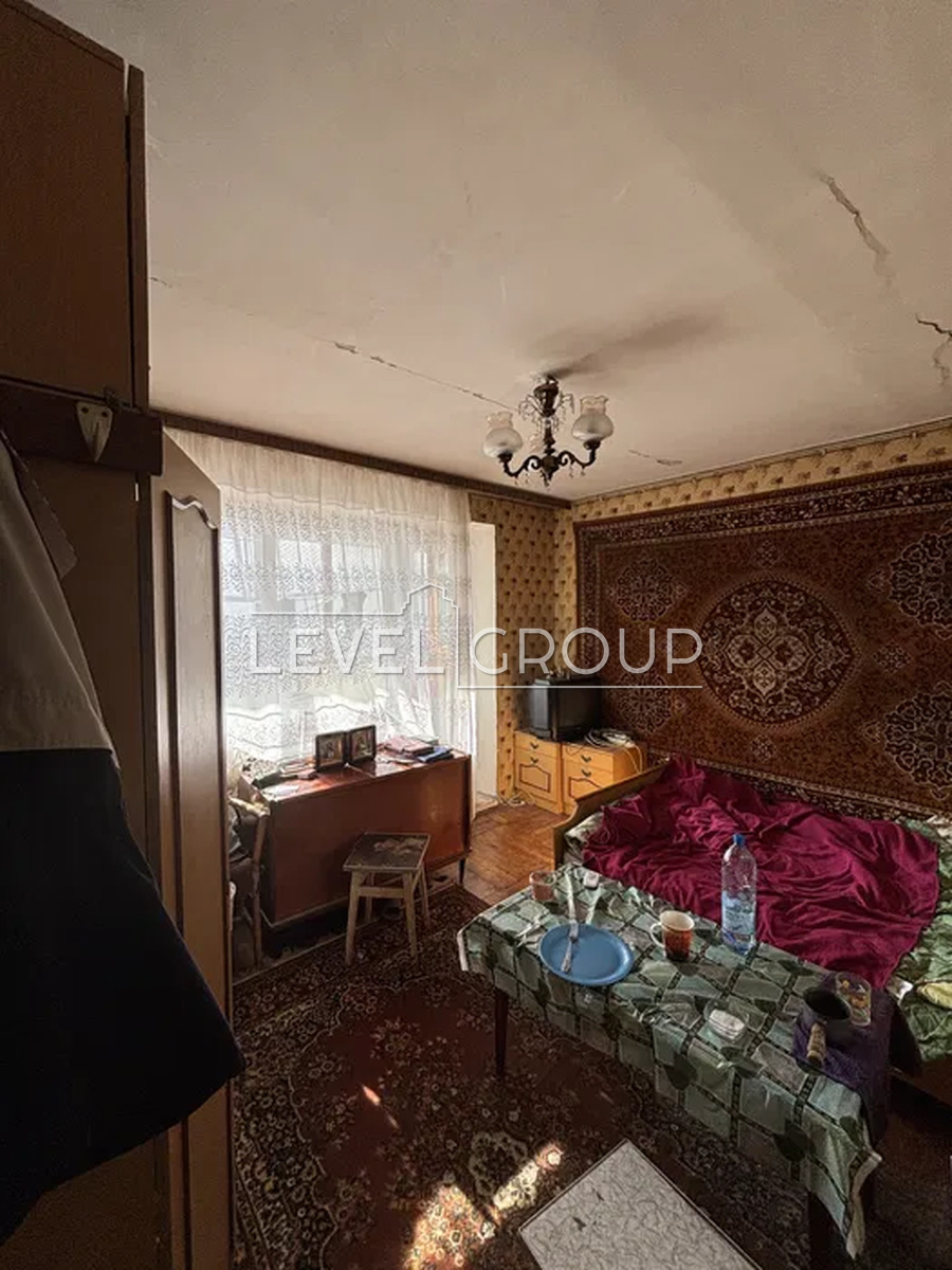 Antonovych St. (Gorky), 88