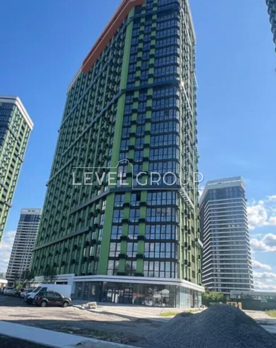 Причальна вул., 12