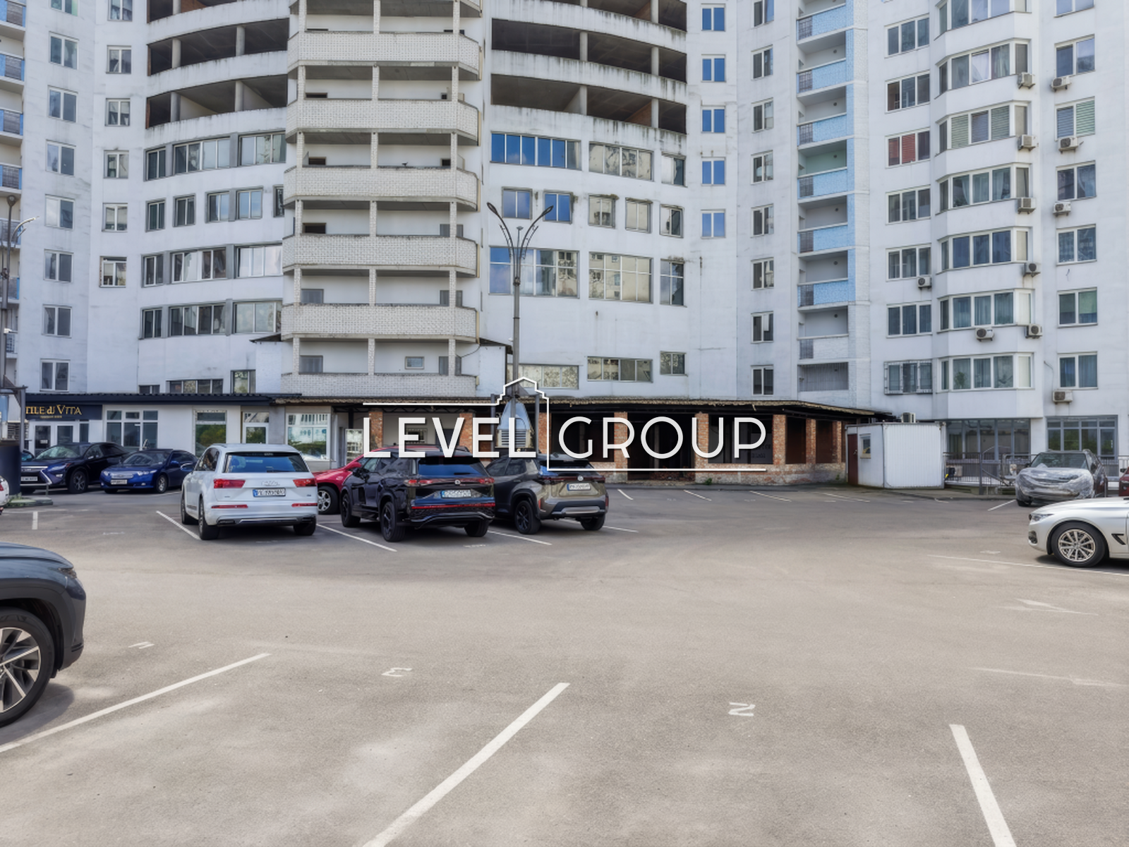 Єлизавети Чавдар вул., 13