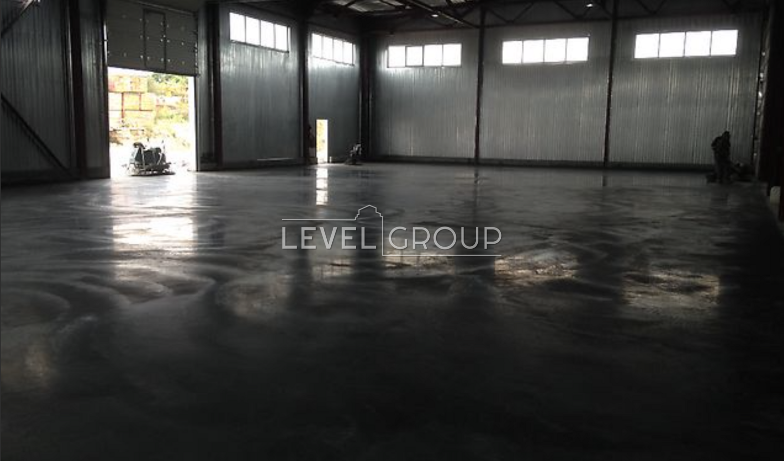 Кленовий узвіз, 1