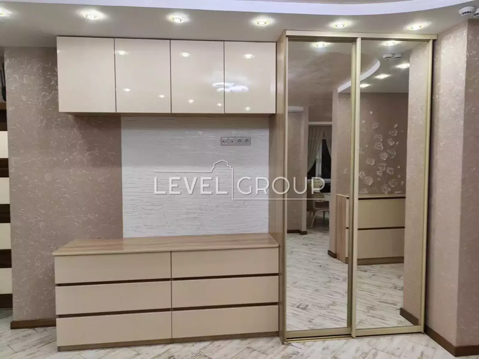 Нижньоключова, 14