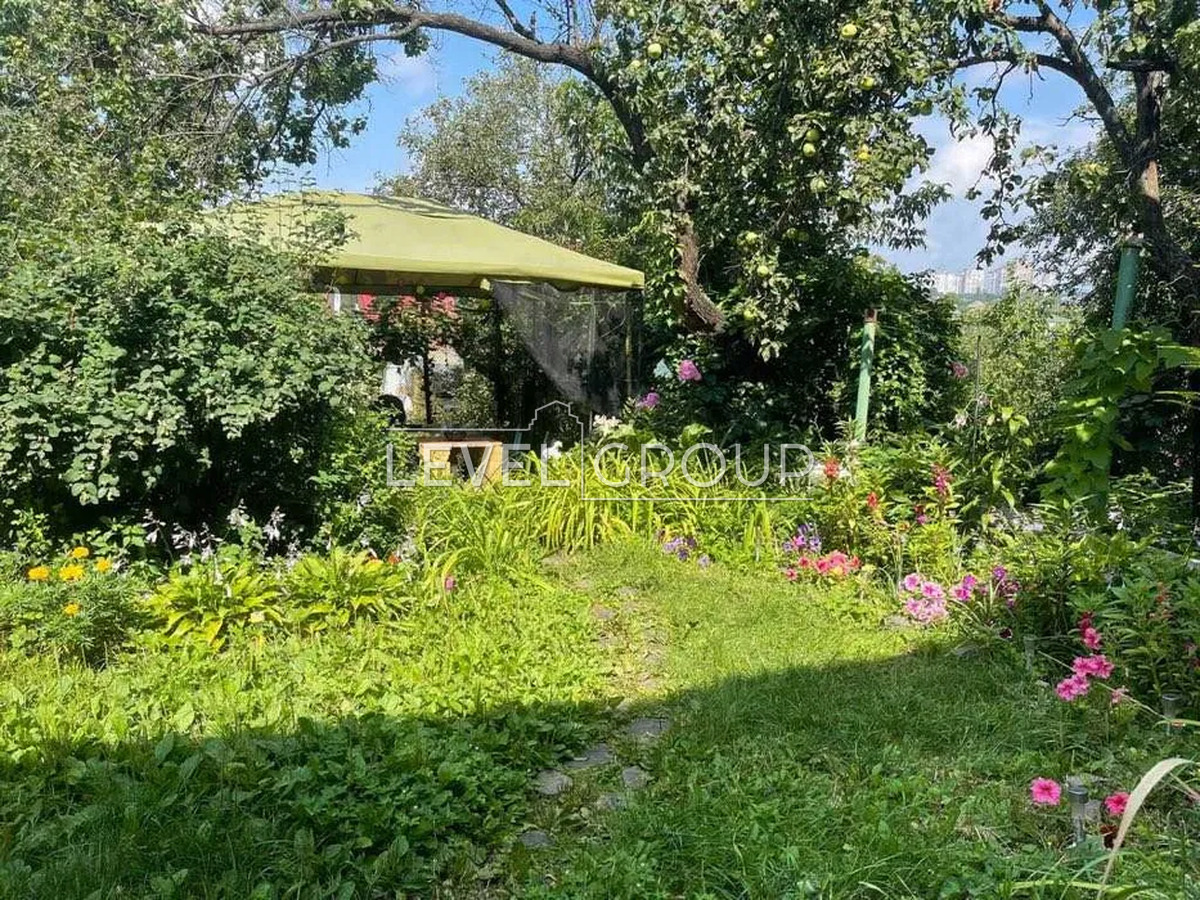 Alpine St. (Pyatigorska), 72