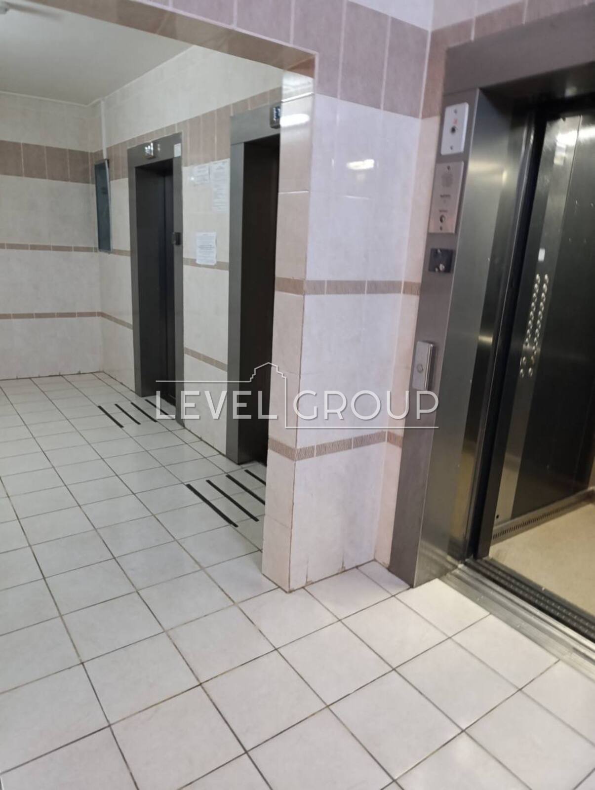 Borys Gmyri St., 16a