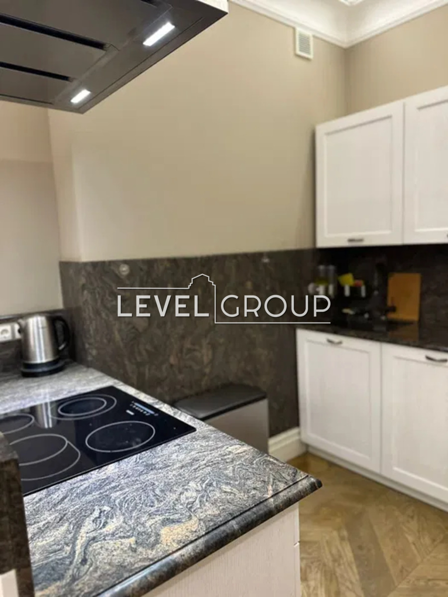 Новоселицька вул., 10