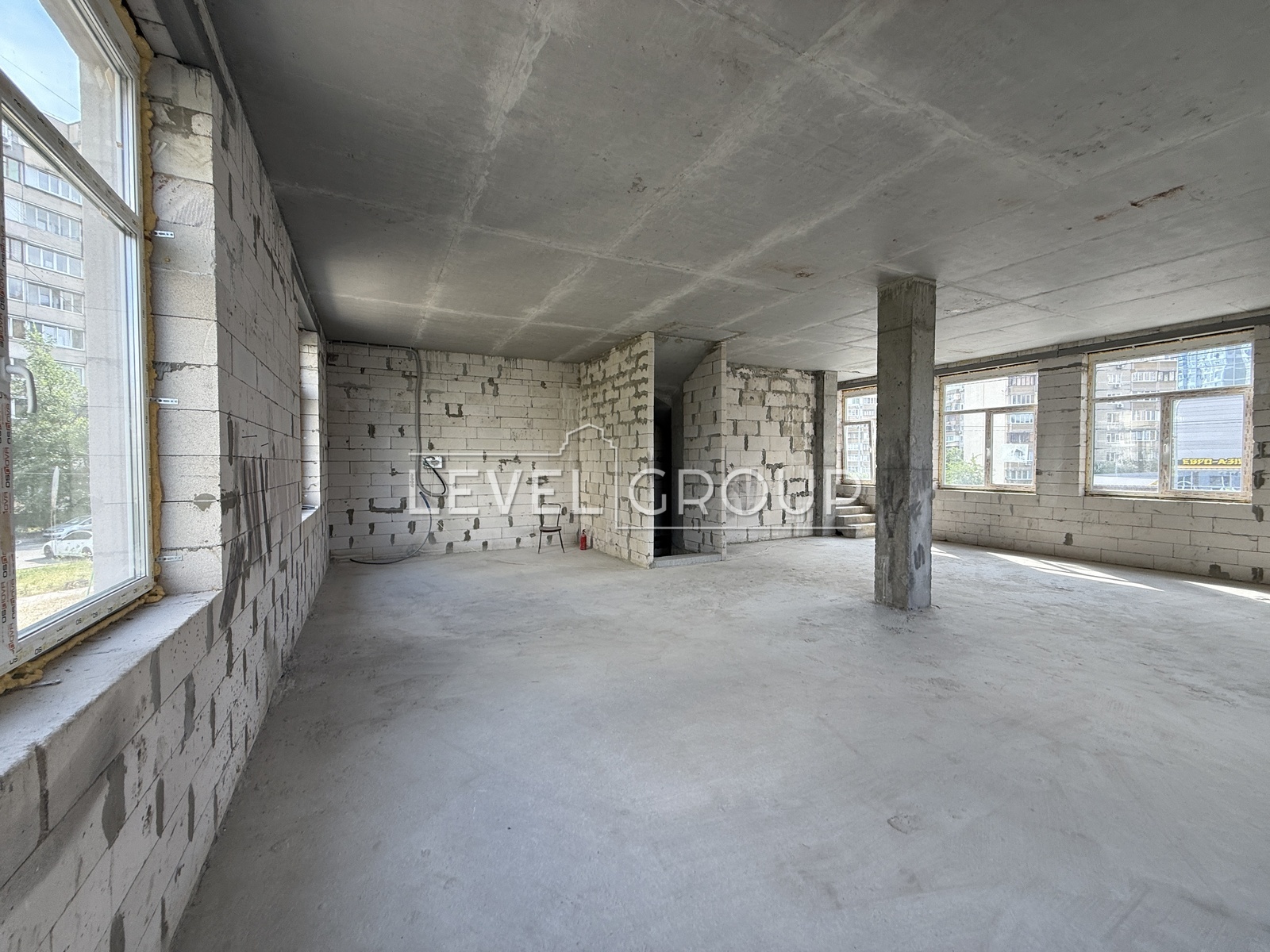 Drahomanova St., 21