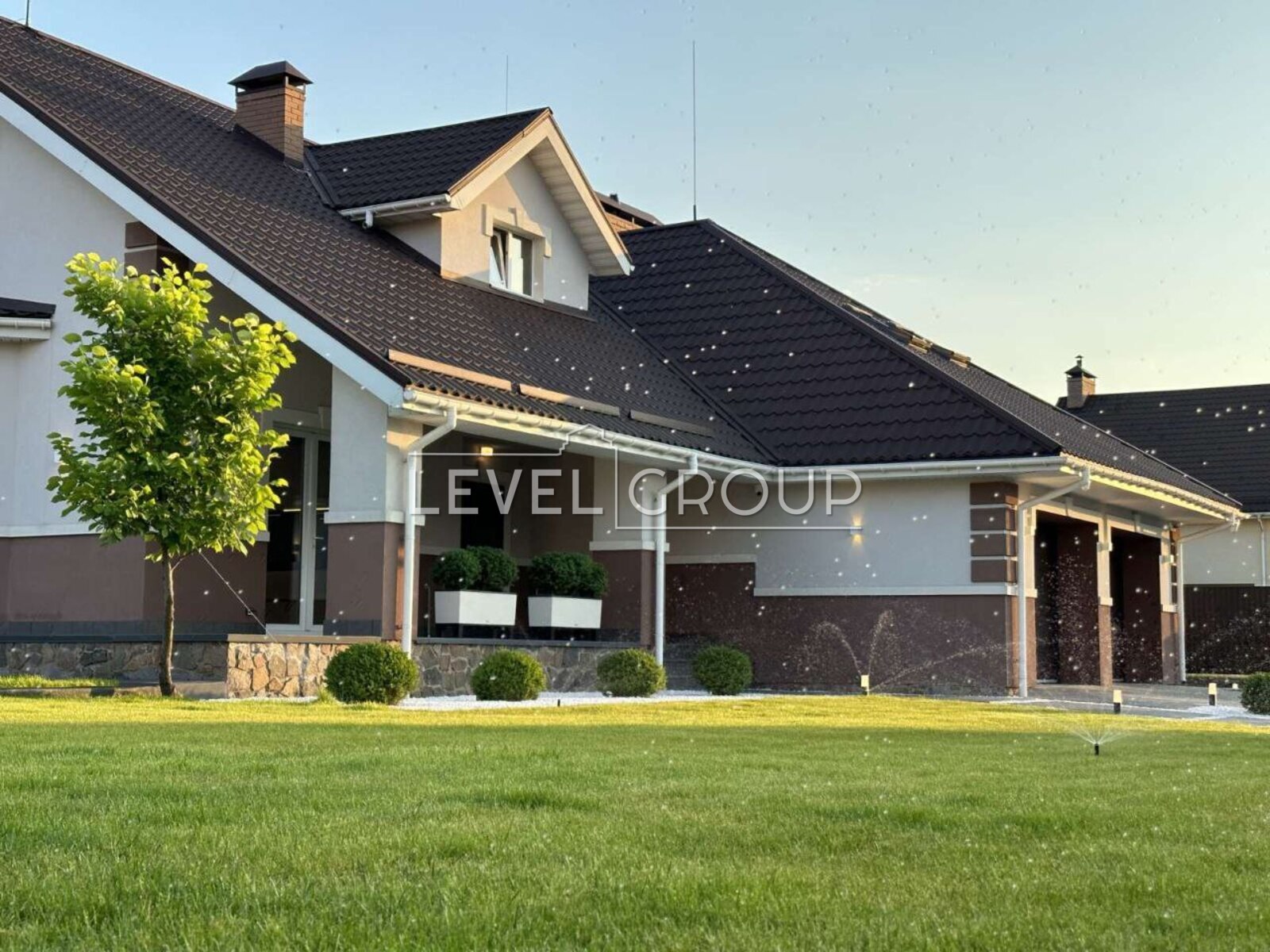 Узліссівська, 10