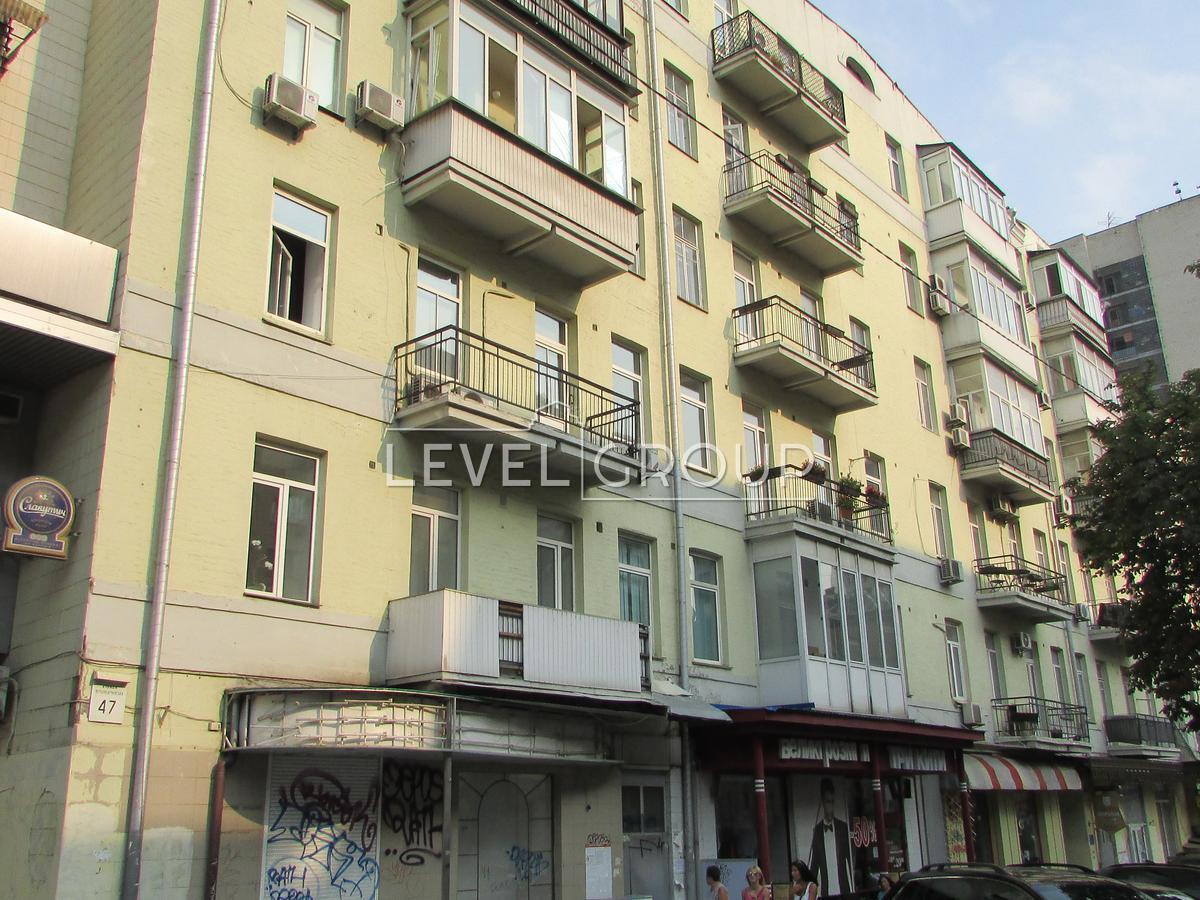 Velyka Vasylkivska St. (Chervonoarmiyska), 47