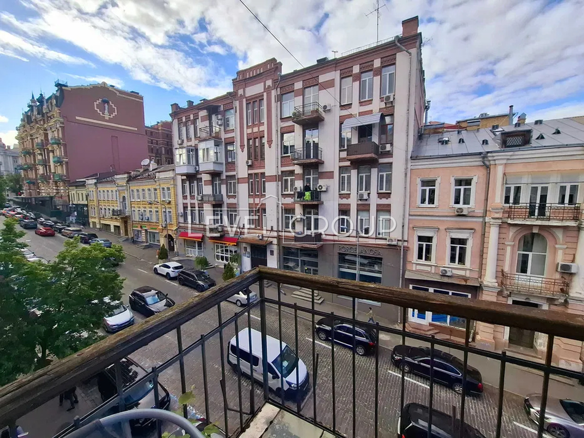 Prorizna St., 21