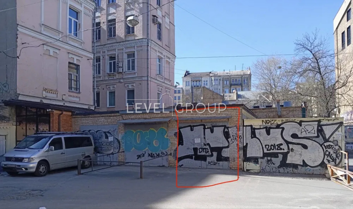 Ярославів Вал вул., 14