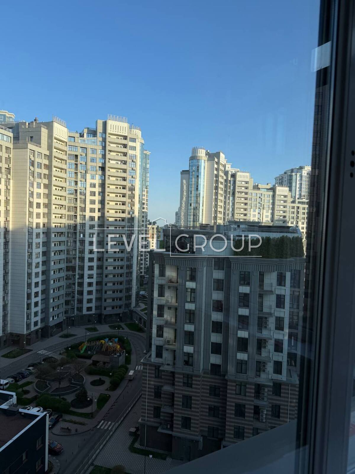 Andriy Verkhoglyad St. (Mykhayla Dragomirova), 14-A
