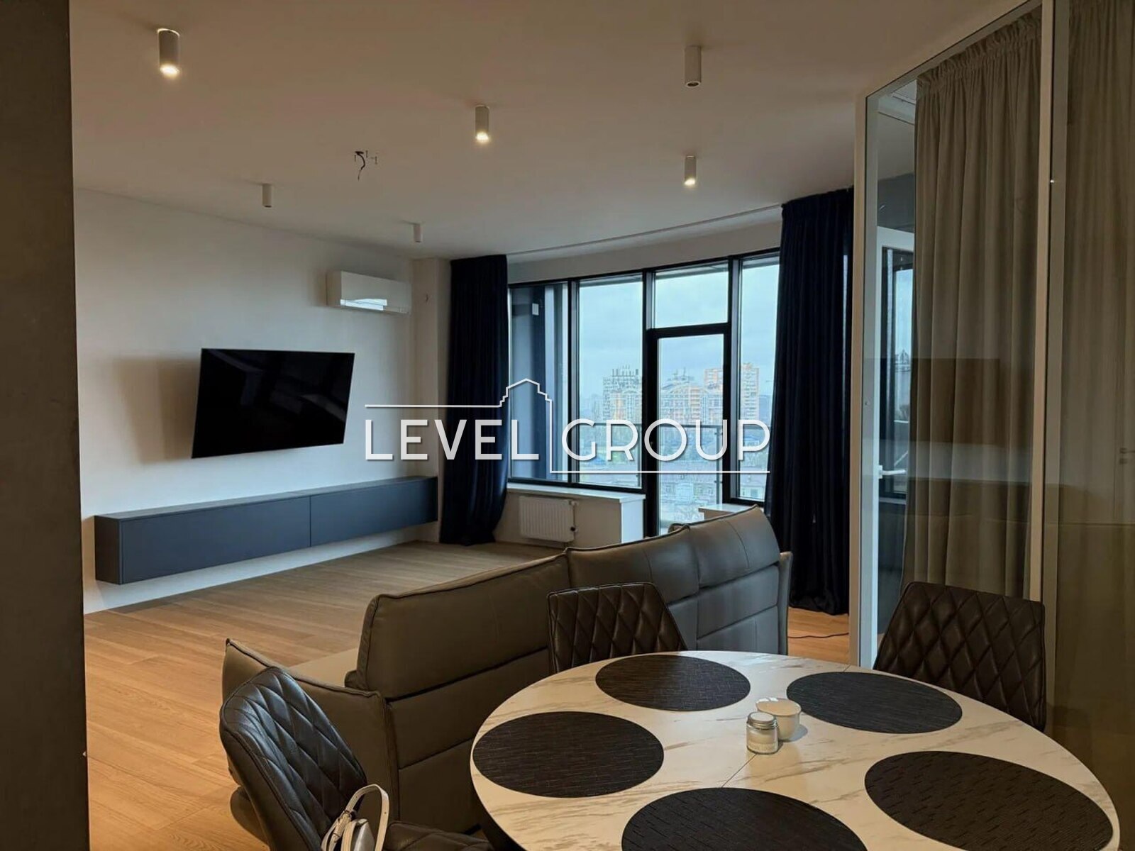 Yevhen Konovalets St. (Shchorsa), 26A