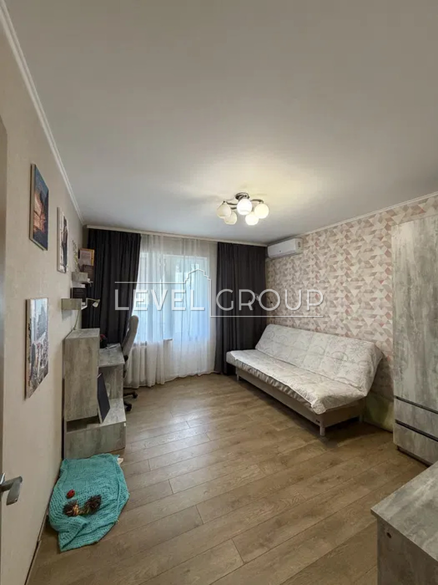 Урлівська вул., 38А