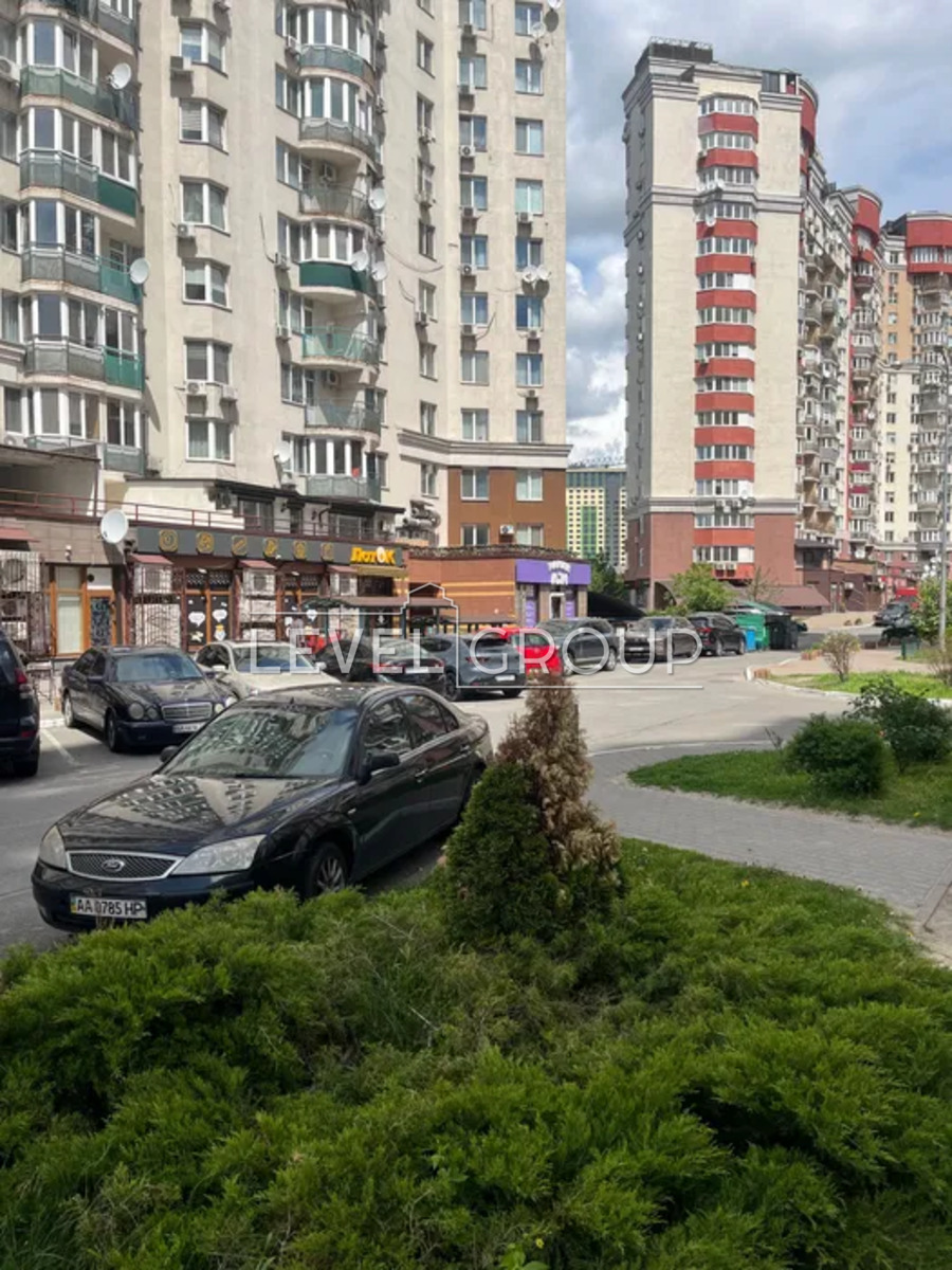 Академіка Вільямса вул. (Степана Рудницького), 5а
